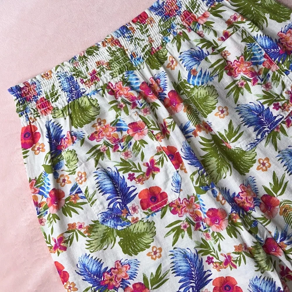 LINEN BLEND FLORAL SHORTS • SIZE S • BRIGGS • NWT - Picture 6 of 9